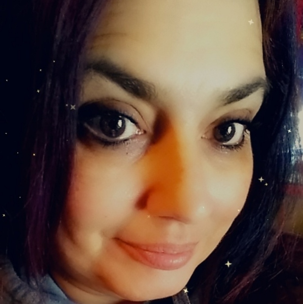 Meet your Posher, Gabriella